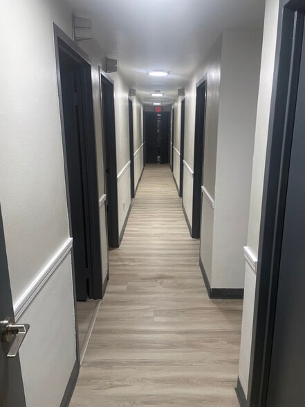 More Photos Of 3165 Myrtle Ave, Granite City Medical For Sale