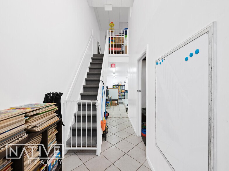 More Photos Of , Deerfield Beach General Retail For Sale