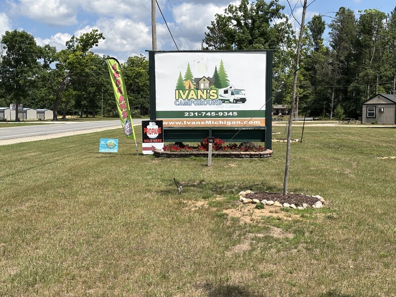 Primary Photo Of 7332 S M-37, Baldwin Hotel For Sale