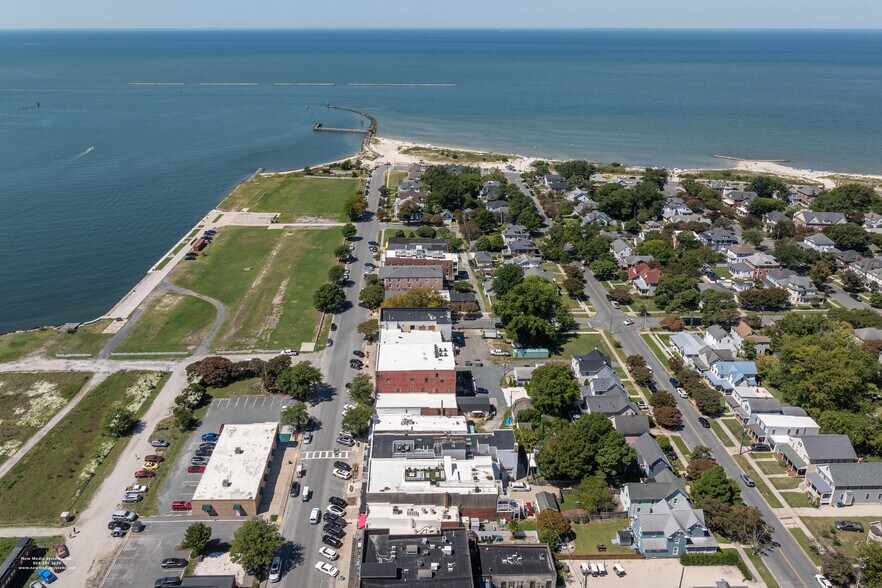 More Photos Of 225 Mason Ave, Cape Charles Storefront For Sale