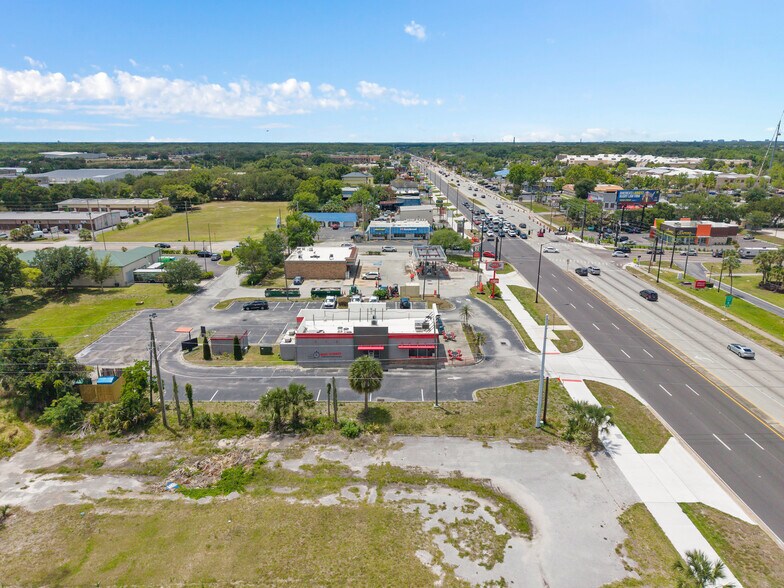 More Photos Of 3250 W Vine St, Kissimmee General Retail For Sale