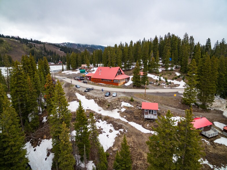 More Photos Of 21221 Baron Lake Dr, Cedaredge Hotel For Sale