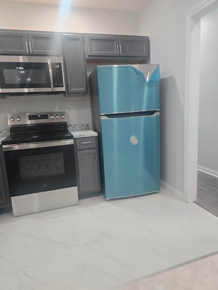 More Photos Of 3800 N Market St, Wilmington Storefront Retail Office For Sale
