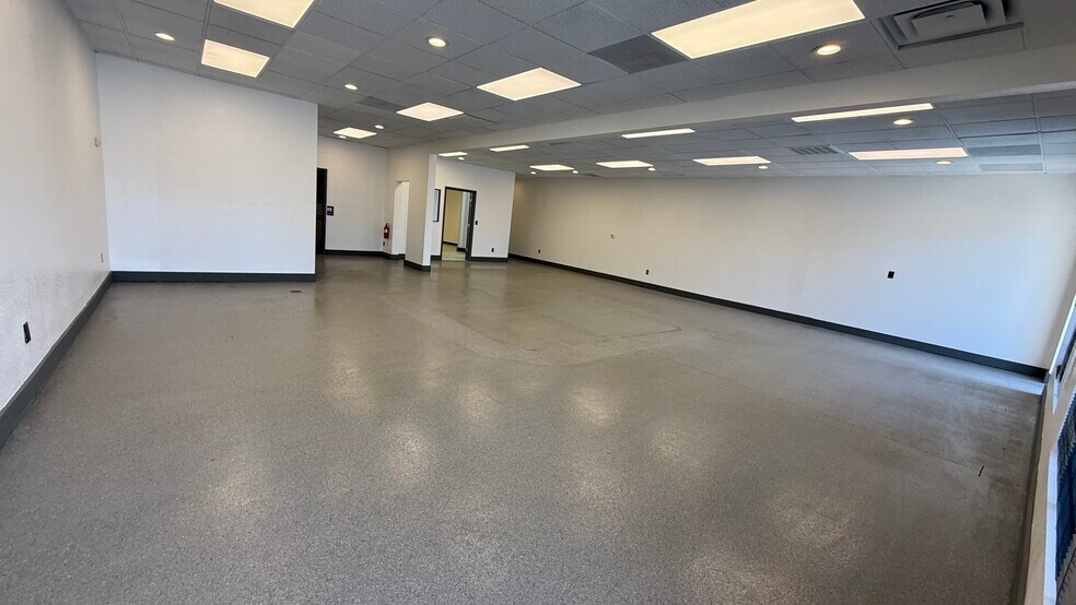 More Photos Of 3015-3059 Jet Wing Dr, Colorado Springs Unknown For Lease