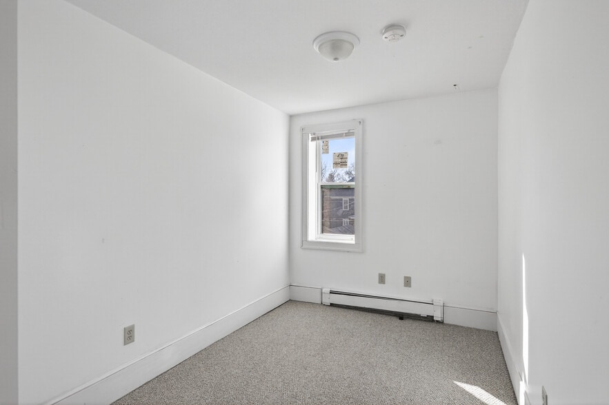 More Photos Of 1232 Marshall Ave, Saint Paul Apartments For Sale