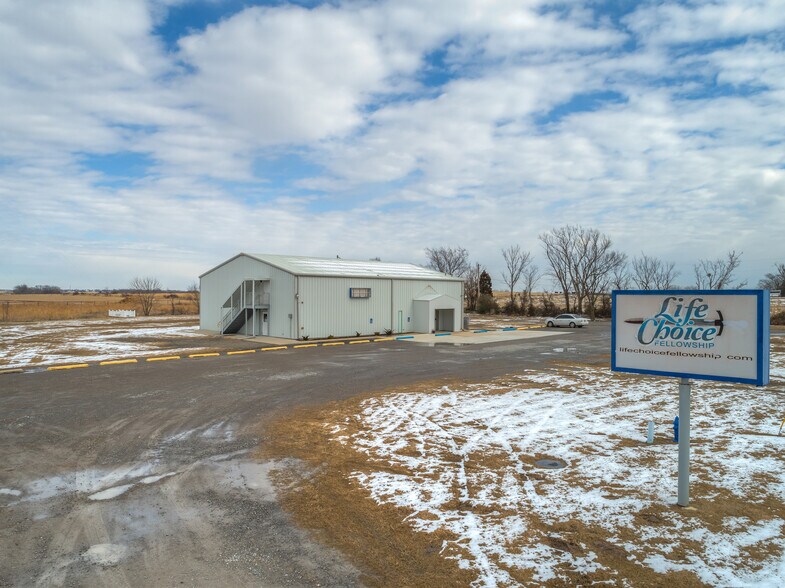 More Photos Of 26243 State Highway 51, Wagoner Medical For Sale