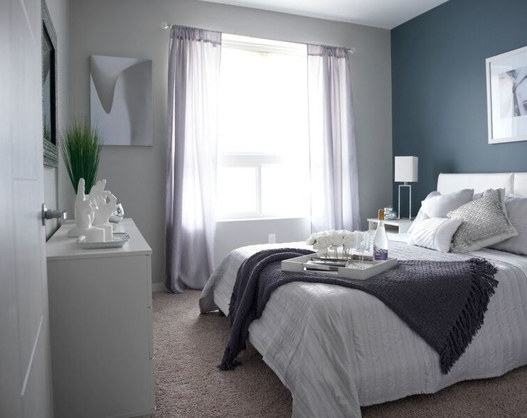 More Photos Of 100 Aqua Way, Newport Apartments For Lease