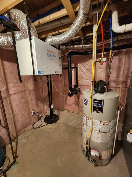 More Photos Of 32 David St, Spencerville Apartments For Sale