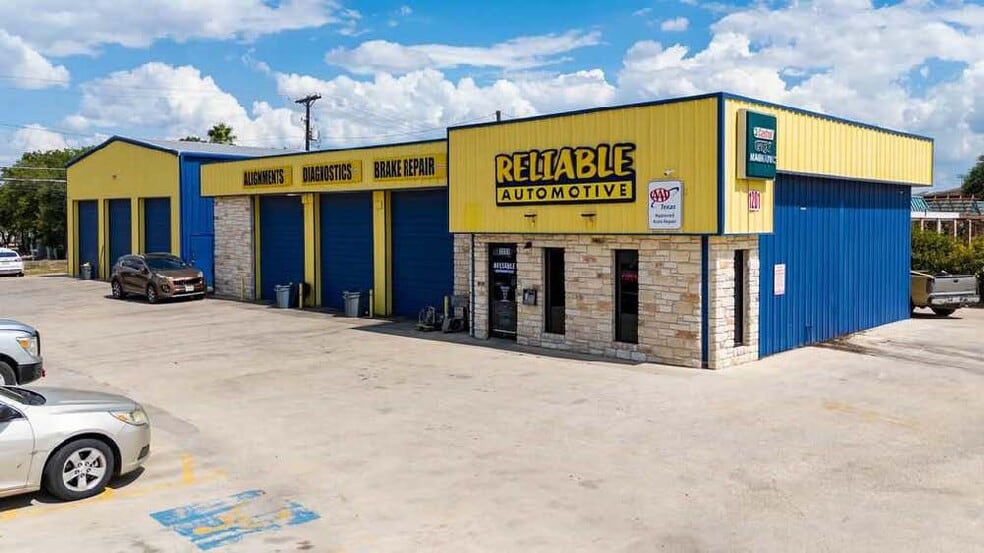 Primary Photo Of 1201 TX-123, San Marcos Auto Repair For Sale