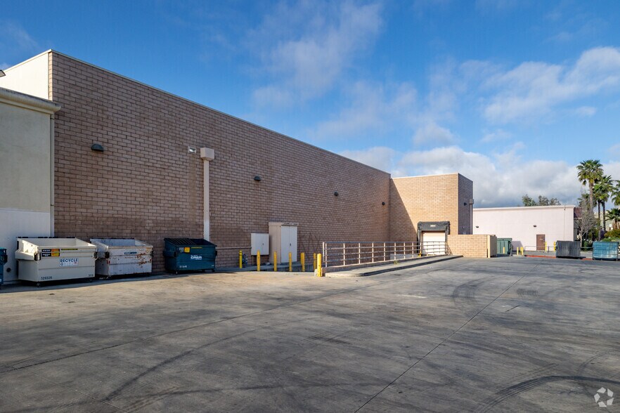 More Photos Of Sanderson & Esplanade Ave, San Jacinto Unknown For Lease