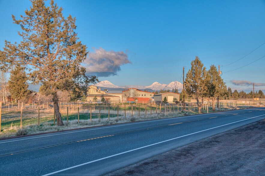 More Photos Of , Bend Unknown For Sale