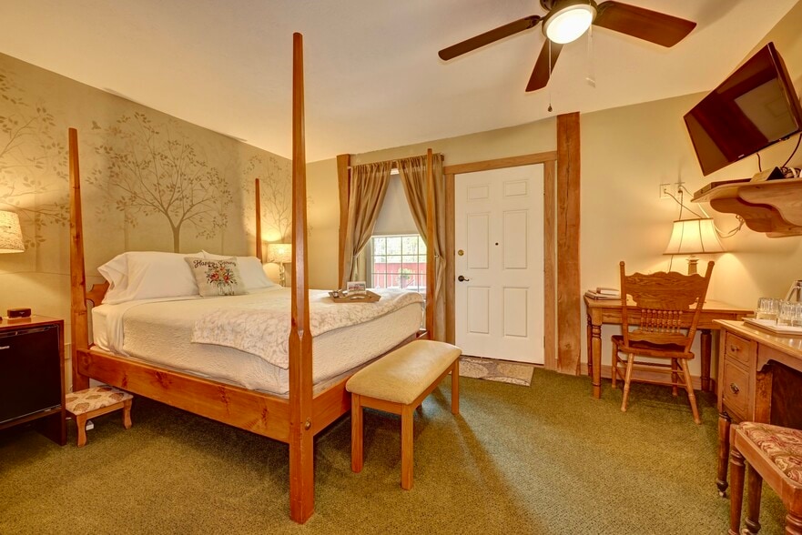 More Photos Of 6838 County Road 203, Millersburg Hospitality For Sale