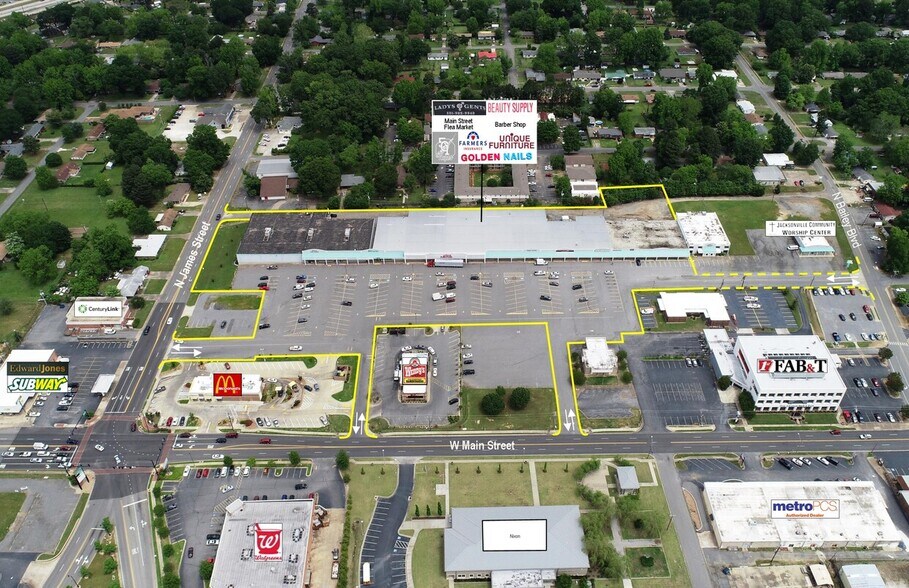 More Photos Of 638 W Main St, Jacksonville Unknown For Lease