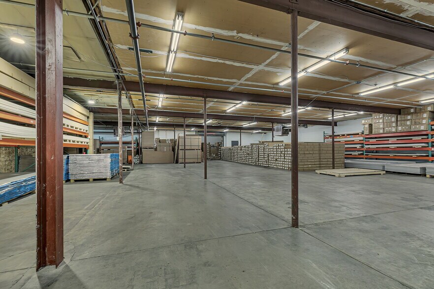 More Photos Of 585 1st St SE, Saint Cloud Warehouse For Sale