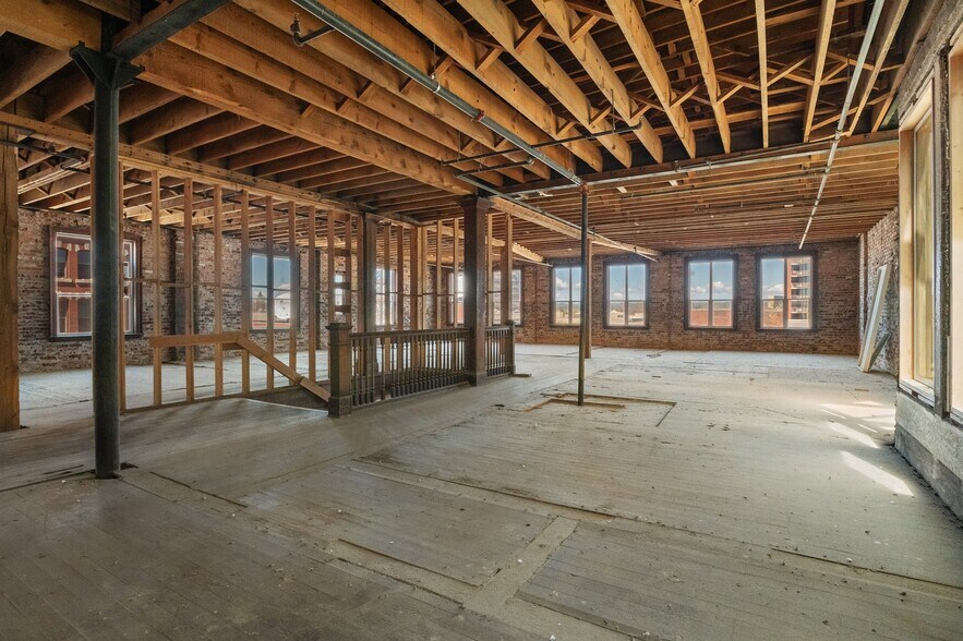 More Photos Of 115 S Jefferson St, Spokane Apartments For Lease