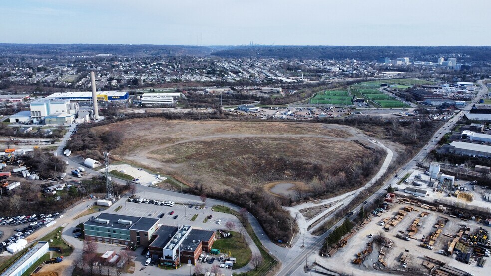 More Photos Of Montgomery County Conshohocken Road, Conshohocken Land For Sale