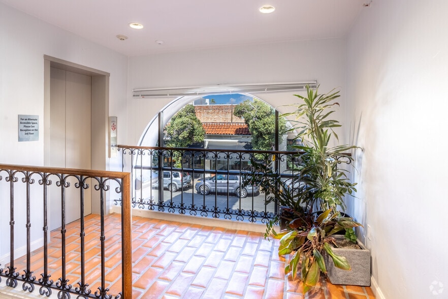 More Photos Of 7 W Figueroa St, Santa Barbara Coworking Space