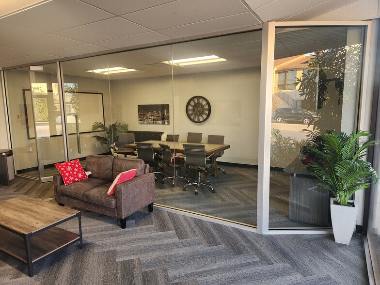 More Photos Of 1909 16th St, Bakersfield Office For Lease
