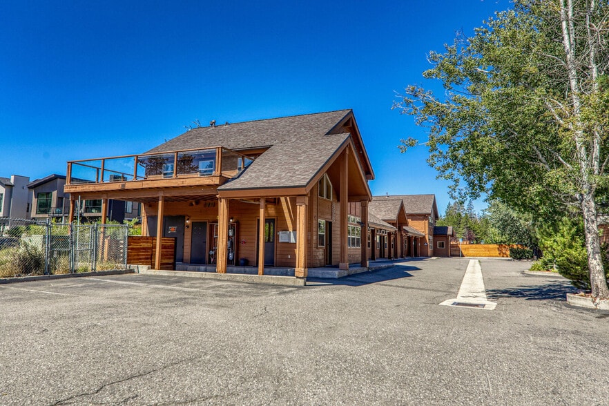 More Photos Of 12315 Deerfield Dr, Truckee Office Residential For Sale