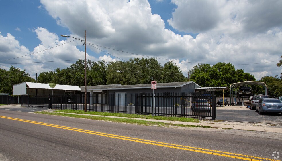 More Photos Of 4615 N 34th St, Tampa Warehouse For Sale