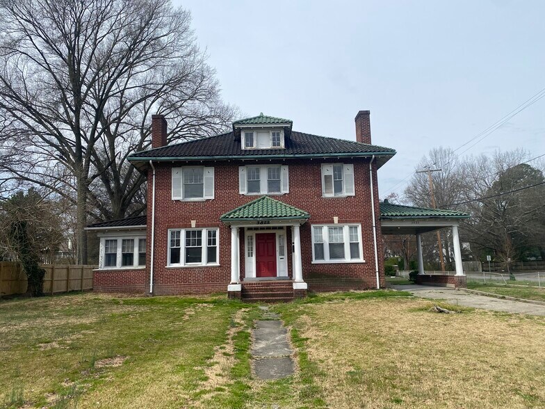 Primary Photo Of 3822 Chamberlayne Ave, Richmond Assisted Living For Sale
