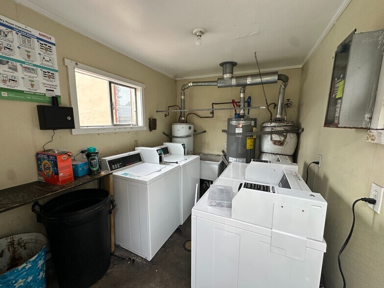 More Photos Of 2550 35th Ave, Oakland Apartments For Sale