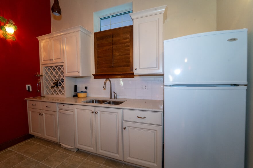 More Photos Of 5909 N Ocean Shore Blvd, Palm Coast Office Residential For Sale