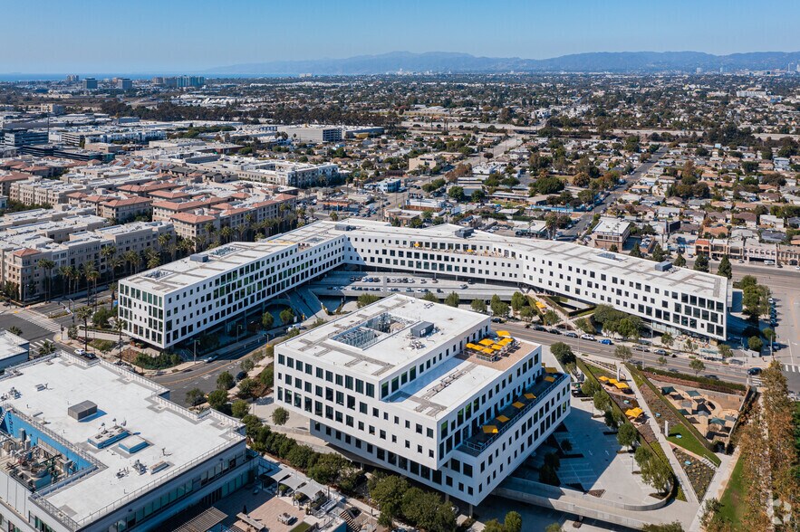 More Photos Of 12105 W Waterfront Dr, Playa Vista Loft Creative Space For Lease