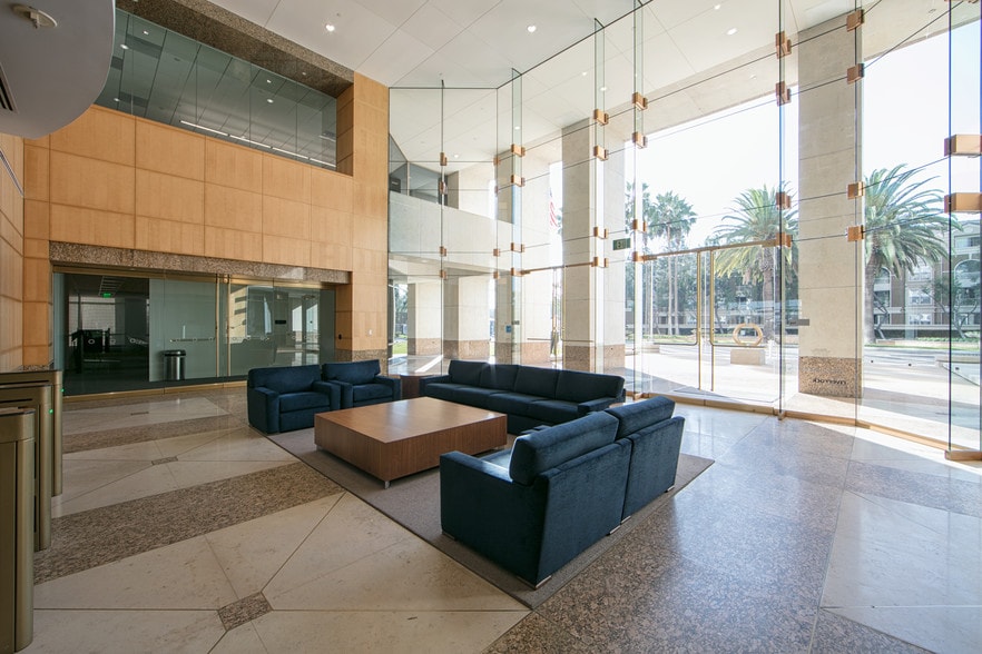 More Photos Of 3 MacArthur Pl, Santa Ana Office For Sale