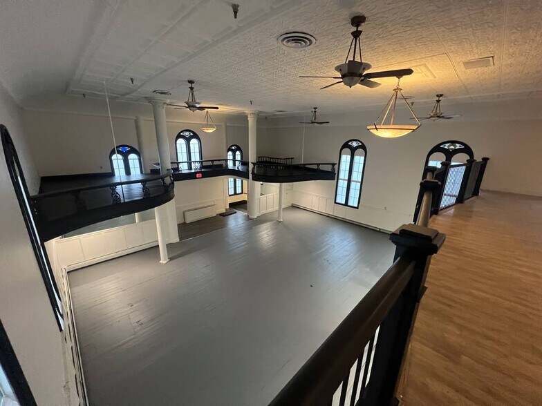 More Photos Of 45 Pearl St, Portsmouth Office For Lease