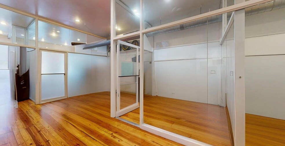 More Photos Of 133 Norfolk St, New York Multifamily For Sale