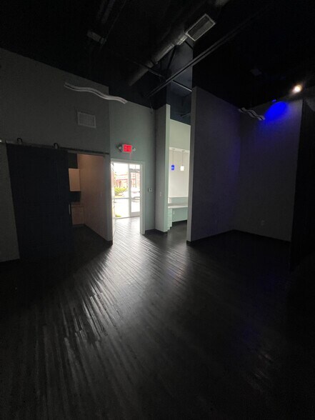 More Photos Of 150-300 W Lake Mary Blvd, Sanford Unknown For Lease