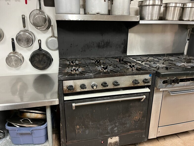 More Photos Of 26646 S 555 St, Fullerton Restaurant For Sale