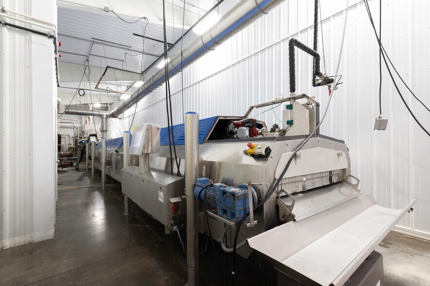 More Photos Of 1323 Towpath Rd, Port Byron Refrigeration Cold Storage For Lease