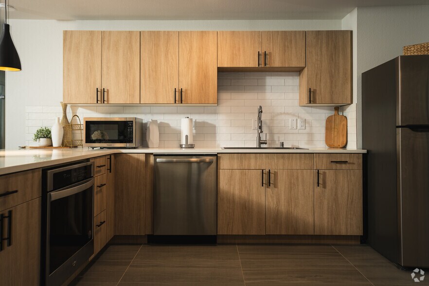 More Photos Of 465 N Arthur St, Kennewick Apartments For Sale