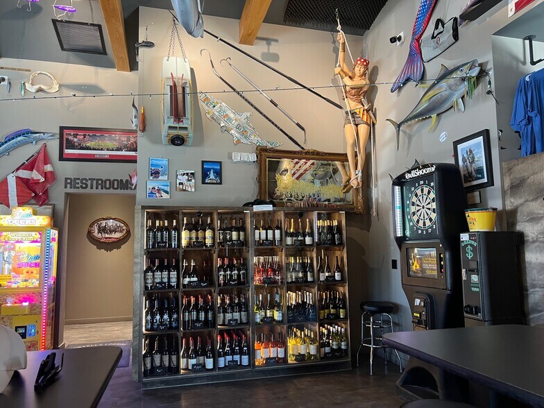 More Photos Of 10002 Gulf Dr, Anna Maria Bar For Sale