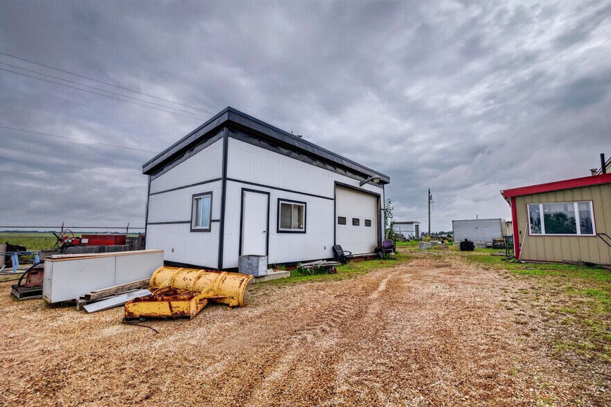 More Photos Of 5130 52 Avenue, Bruderheim Land For Sale