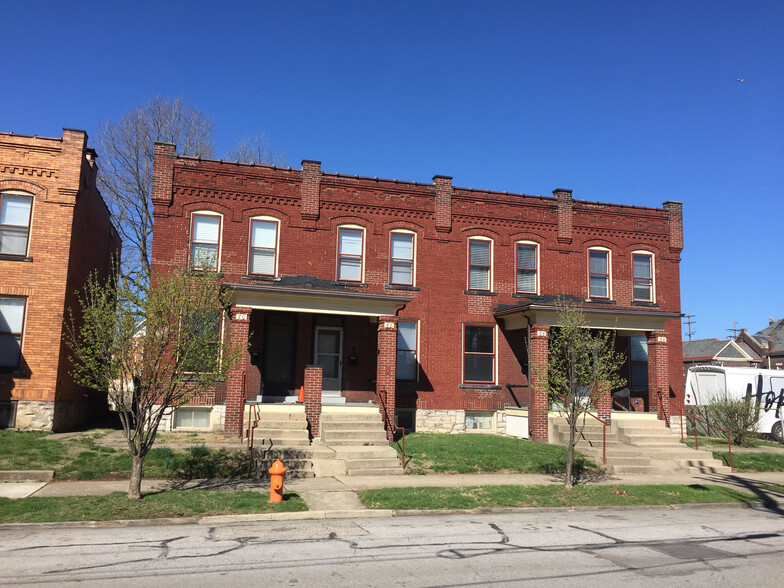 Primary Photo Of 64 W Greenwood Ave, Columbus Apartments For Sale