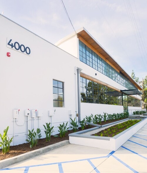 More Photos Of 4000-4010 Chevy Chase Dr, Los Angeles Office For Lease