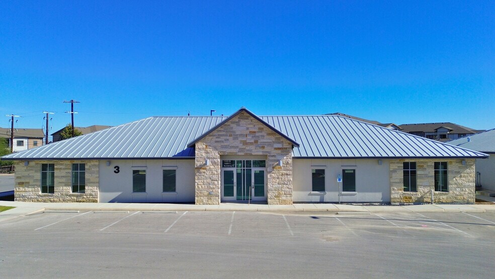 More Photos Of 7323 N Loop 1604 E, San Antonio Office For Sale