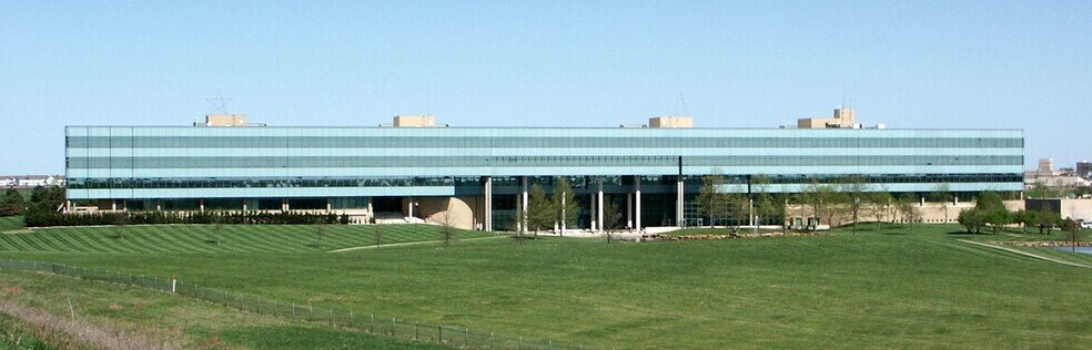 More Photos Of 600 New Century Pky, New Century Office For Sale