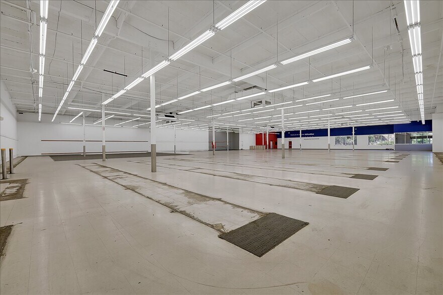 More Photos Of 3041 Forni Rd, Placerville Freestanding For Lease