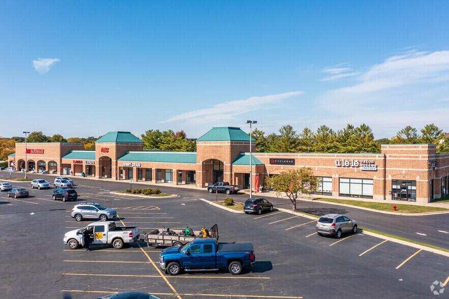 More Photos Of 2650-2708 E Main St, Saint Charles Unknown For Lease