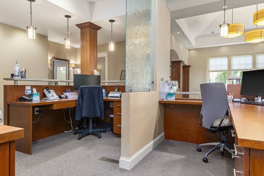 More Photos Of 22-26 School St, Merrimac Office For Sale