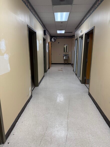 More Photos Of 9912 Little Rd, New Port Richey Medical For Lease