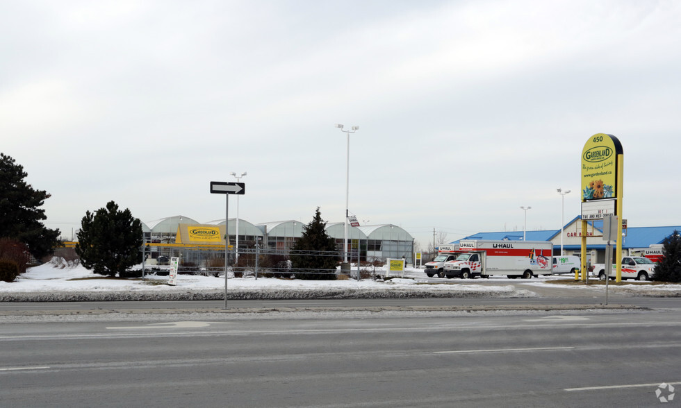 Primary Photo Of 450 Hespeler Rd, Cambridge Garden Center For Sale