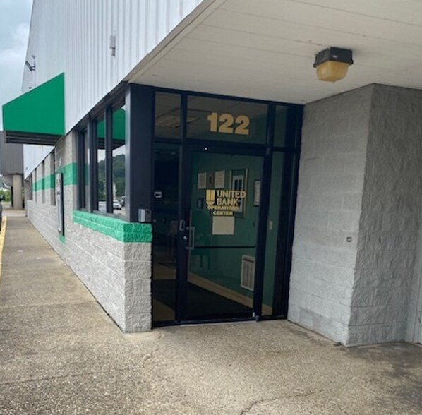 More Photos Of 122 Hills Plz, Charleston Office For Lease