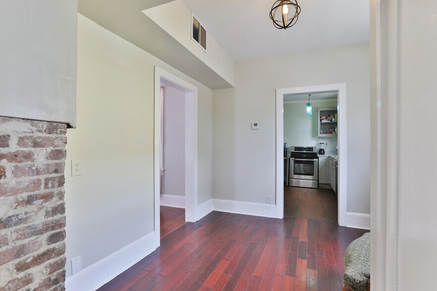 More Photos Of 40 Abbott St, Saint Augustine Flex For Sale