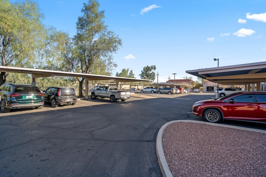 More Photos Of 6760 N Oracle Rd, Tucson Office For Lease