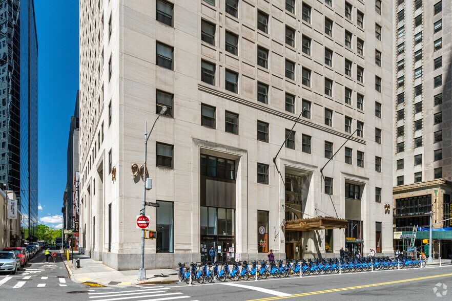 More Photos Of 90 Broad St, New York Coworking Space